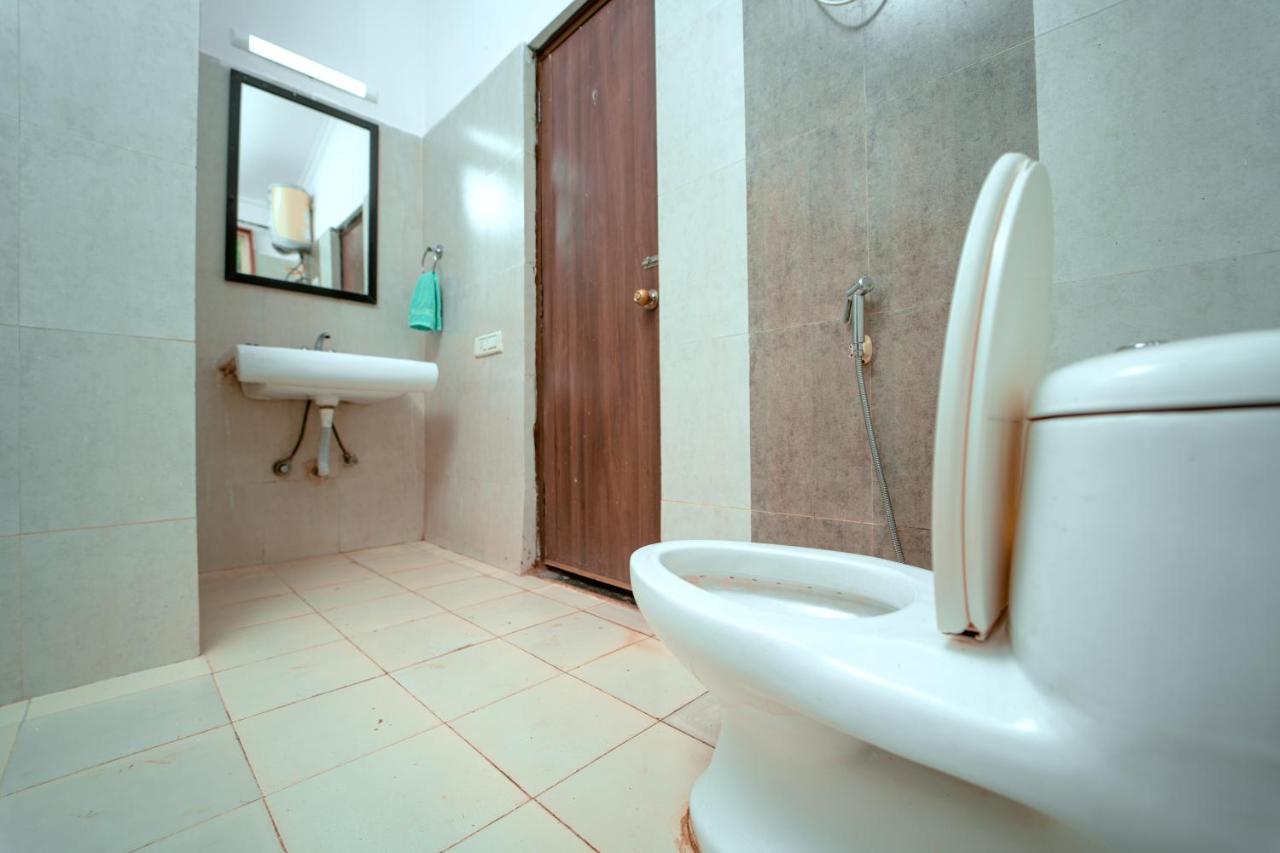 Atulyam Villa- Andzsuna Kültér fotó