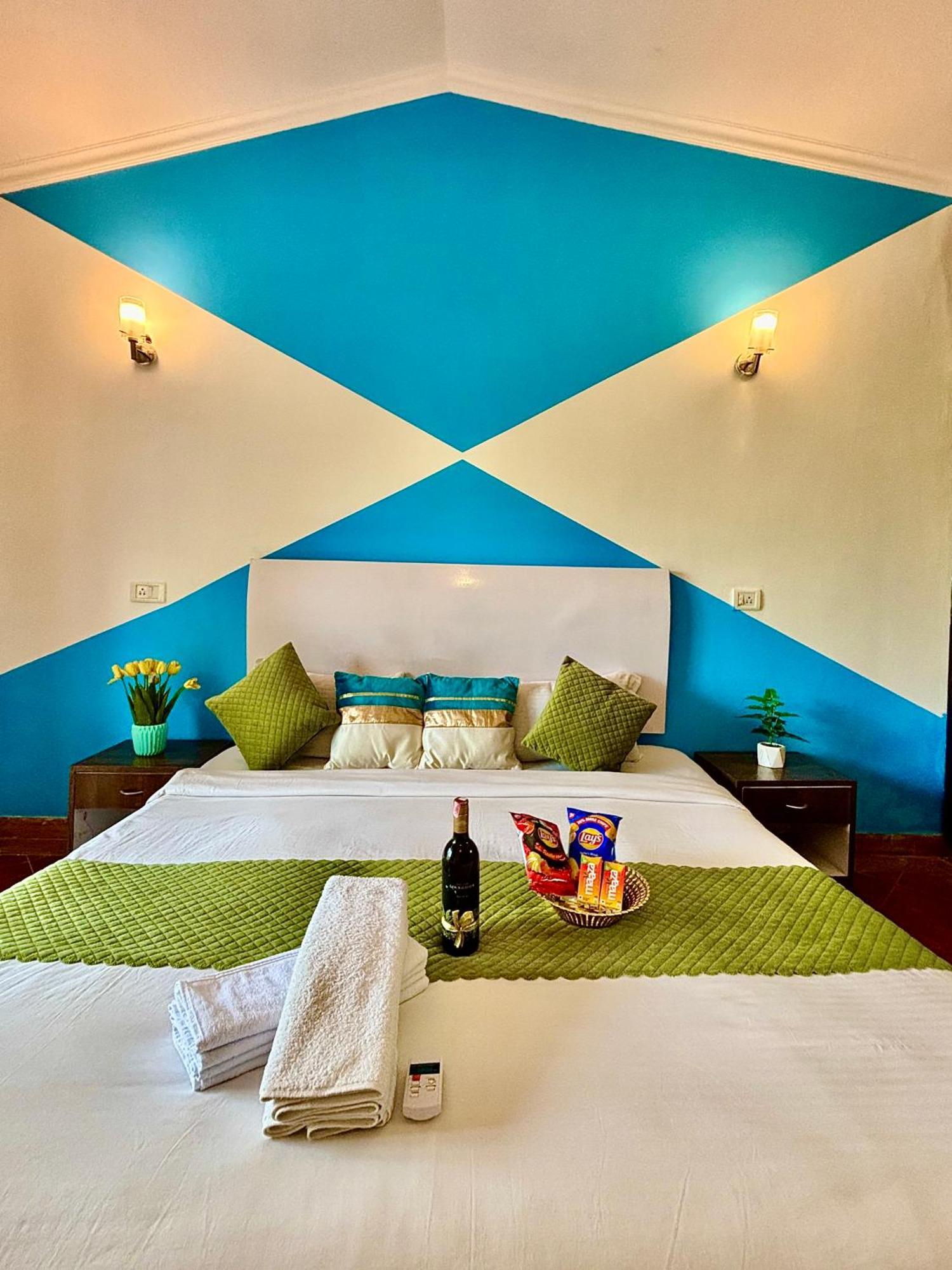 Atulyam Villa- Andzsuna Kültér fotó