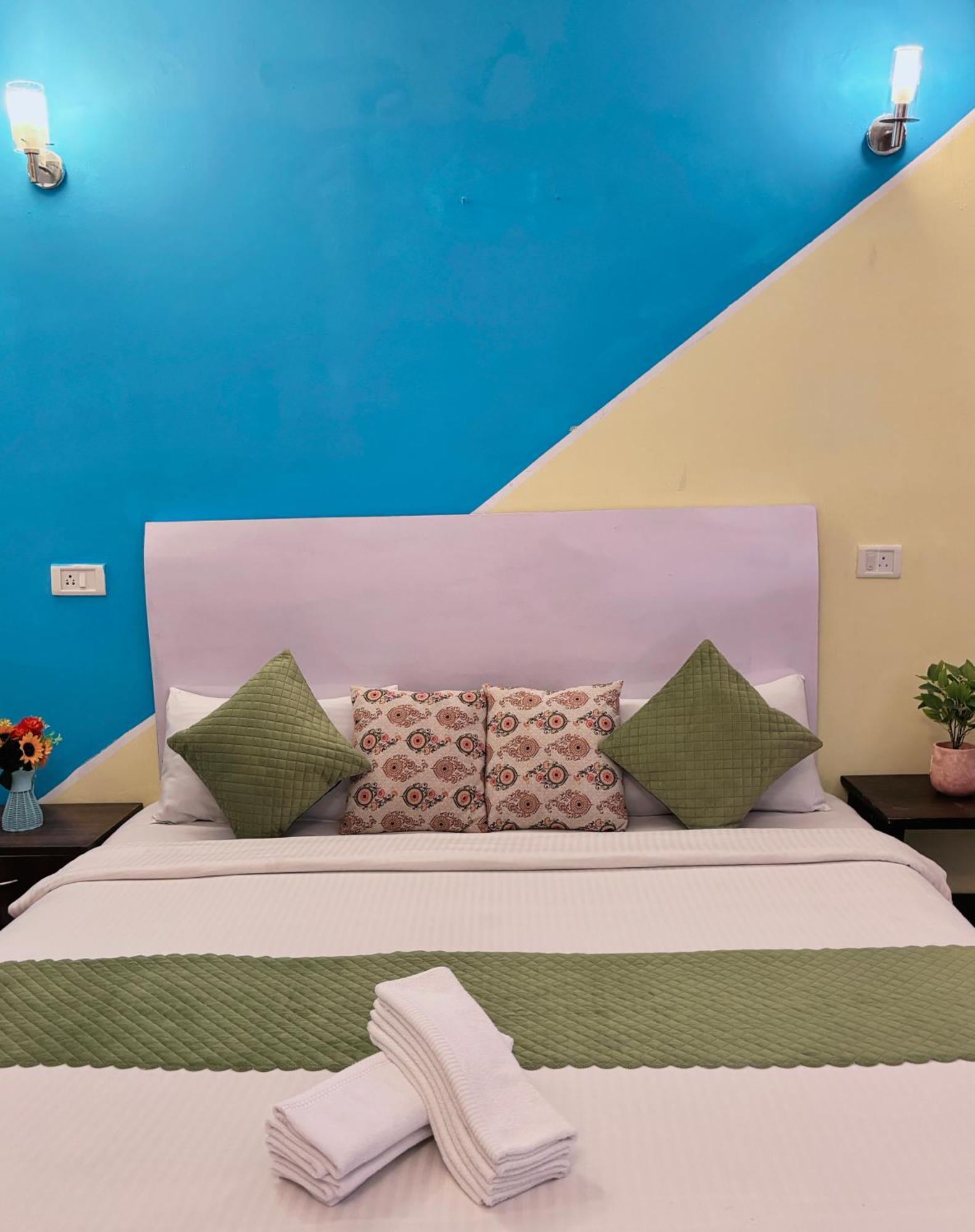 Atulyam Villa- Andzsuna Kültér fotó