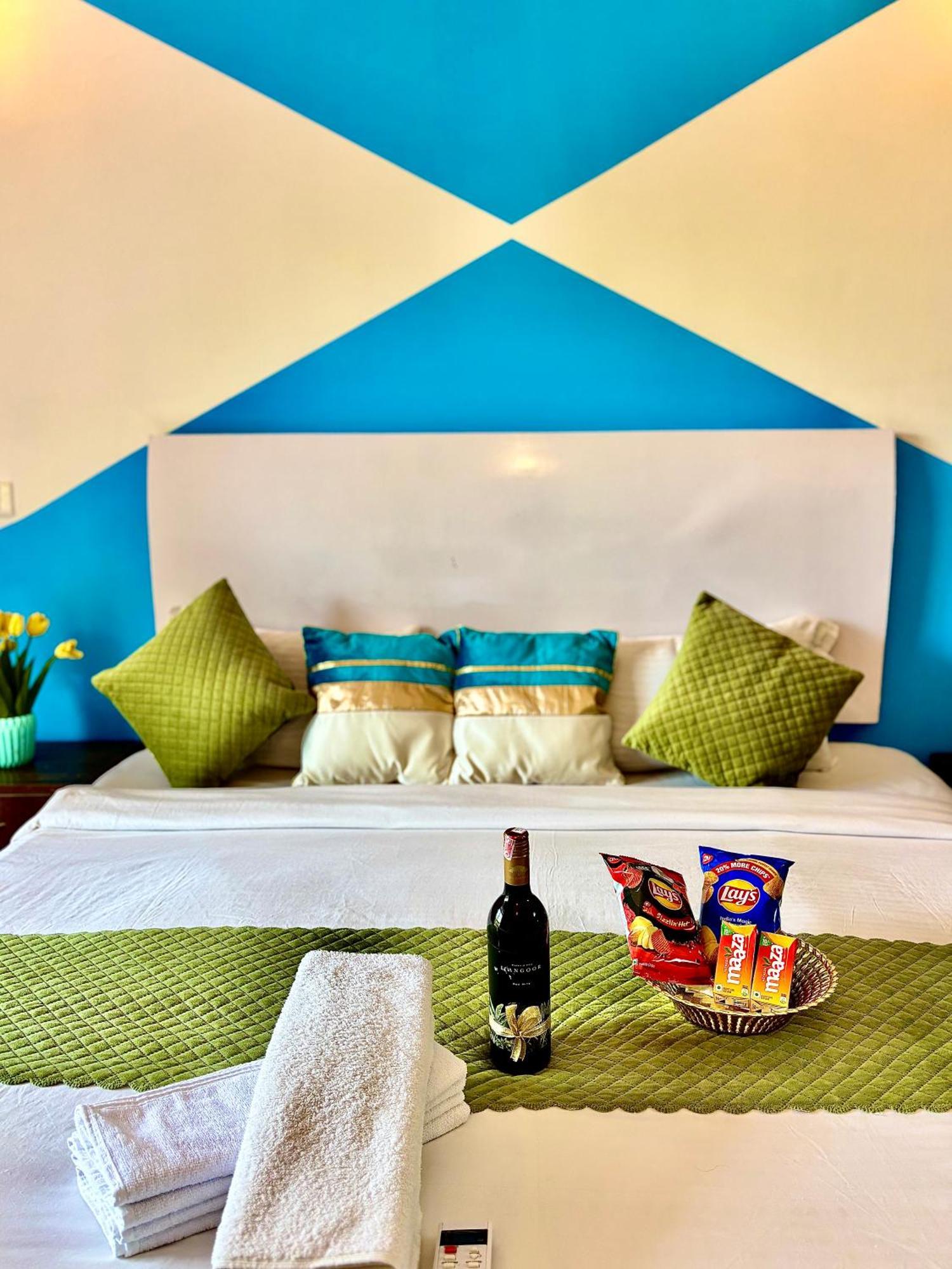 Atulyam Villa- Andzsuna Kültér fotó